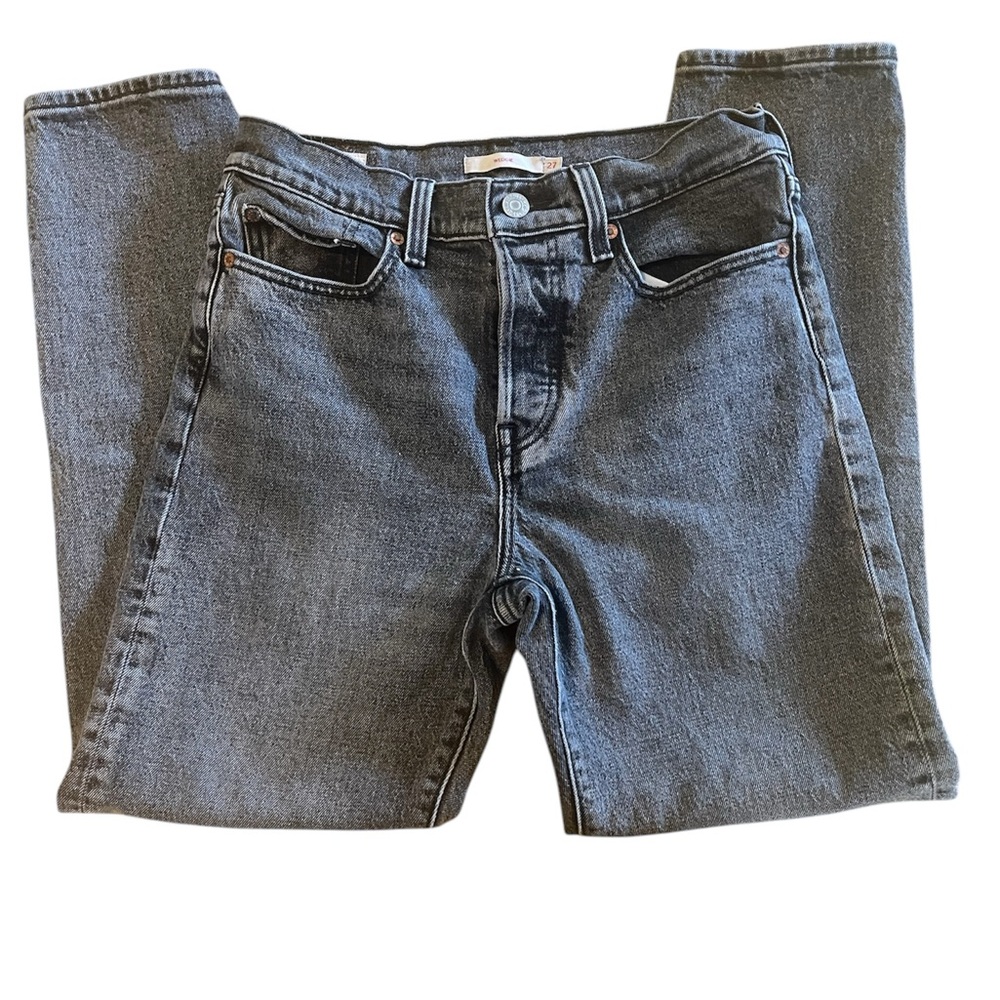 Levi’s Wedgie 27